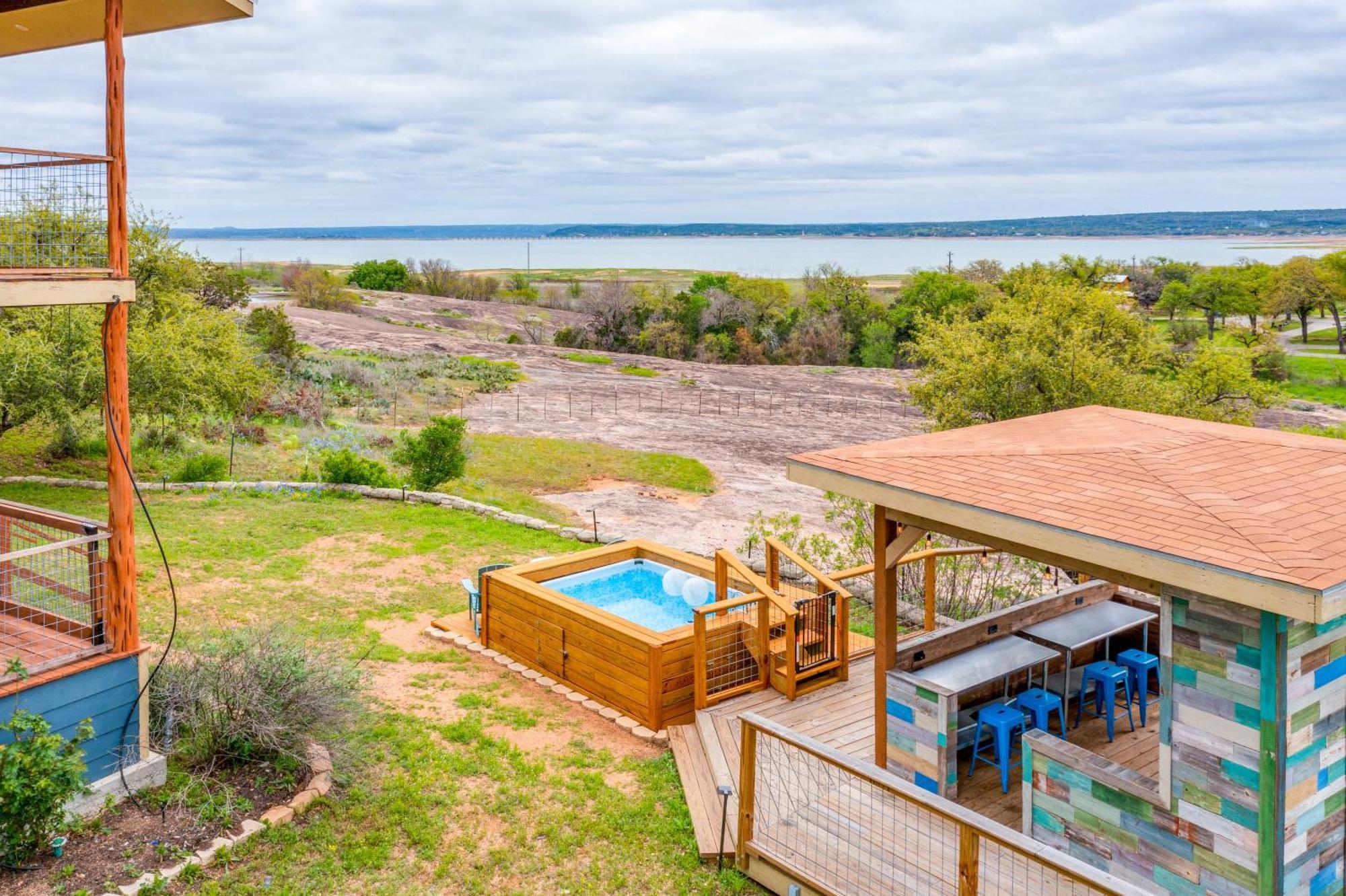 Lake Beach Access & Views, 5Kings! Buchanan Dam Exterior photo