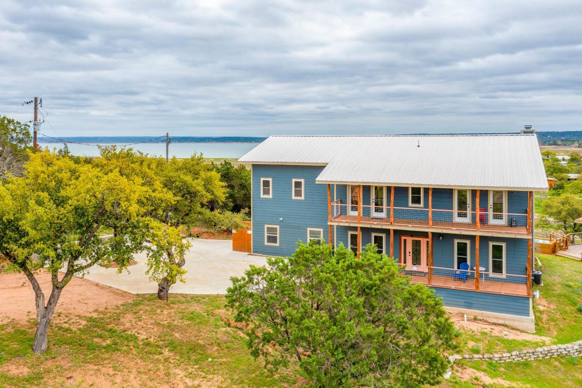 Lake Beach Access & Views, 5Kings! Buchanan Dam Exterior photo